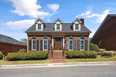 14 Bradbury Pl, Huntsville, AL 35801