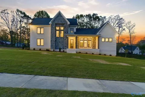 53 Legacy Cir, Arab, AL 35016
