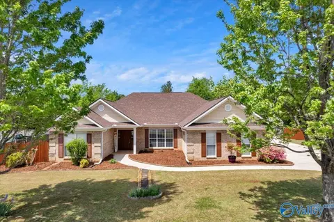 126 Sydney St, Huntsville, AL 35811