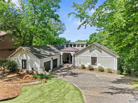 1508 Chandler Rd, Huntsville, AL 35801