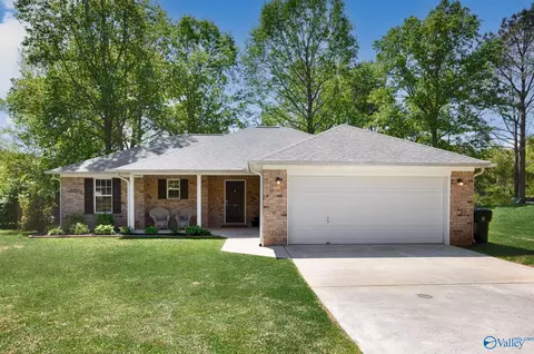 116 Lisa Michele Dr, Huntsville, AL 35811
