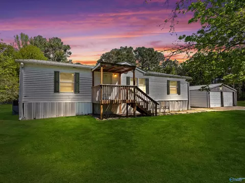 1303 Cave Spring Rd, Owens Cross Roads, AL 35763