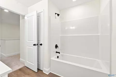 Entry Way - 2023 Raspberry Ln, Cullman, AL 35055 photo 6 of 6