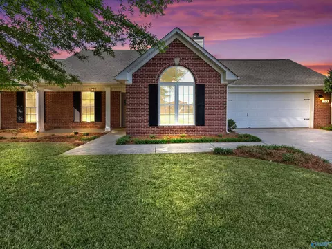 243 Stone Hill Dr, Huntsville, AL 35811