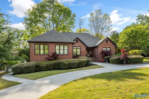 109 Spinnaker Cir, Madison, AL 35758