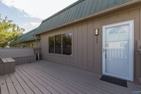 2225 Golf Rd #509, Huntsville, AL 35802