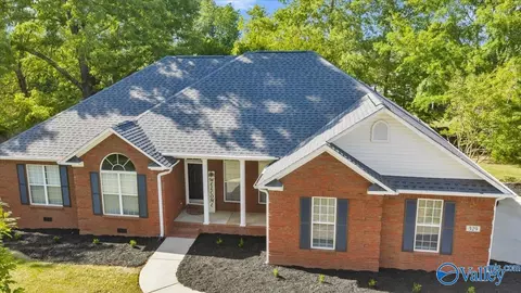 329 Antler Point Dr, New Market, AL 35761