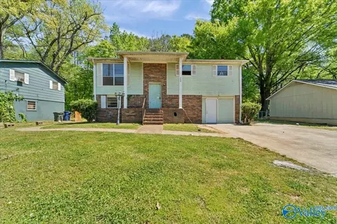3238 Uvalde Ln, Huntsville, AL 35810