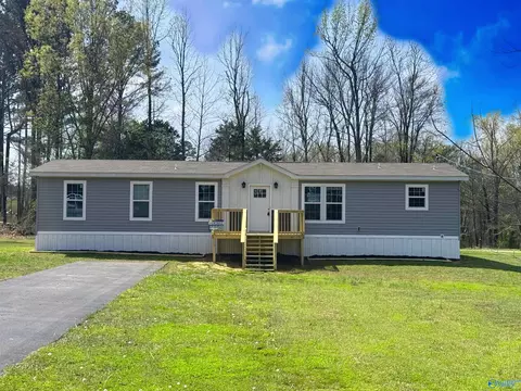 126 Sundown Dr, Gurley, AL 35748