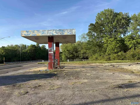 1290 S 11th St, Gadsden, AL 35904