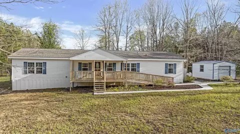 386 County Road 520, Mentone, AL 35984