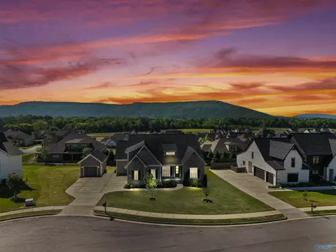 28 Kenthurst Ln, Gurley, AL 35748