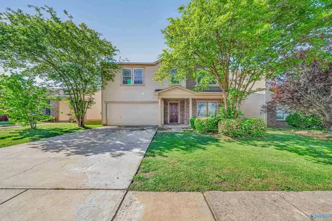 136 Harold Murphy Dr, Madison, AL 35756