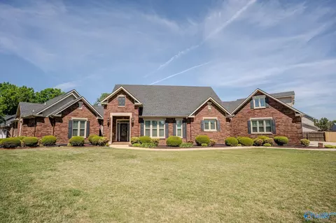 47 Highland Cv, Moulton, AL 35650