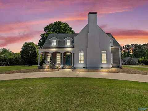 200 Briarwood Rd, Athens, AL 35613