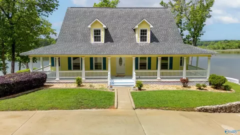 Exterior - 1204 Sibert Dr, Glencoe, AL 35905 photo 8 of 10