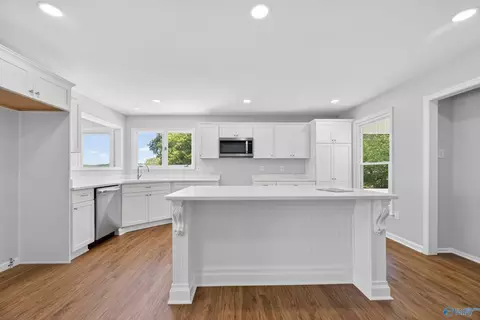 Kitchen - 1204 Sibert Dr, Glencoe, AL 35905 photo 1 of 3