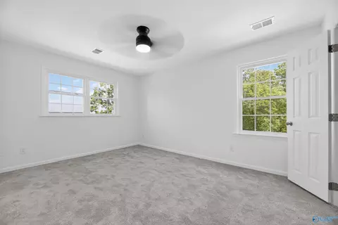 Bedroom - 1204 Sibert Dr, Glencoe, AL 35905 photo 5 of 9