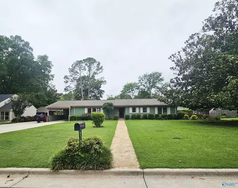 2321 SE Springdale Rd, Decatur, AL 35601