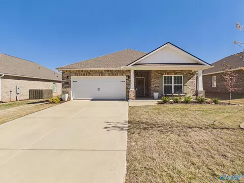 29433 Canoe Cir, Harvest, AL 35749