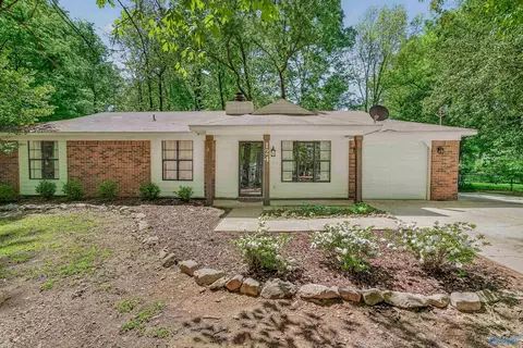 124 W Emert Rd, Huntsville, AL 35811