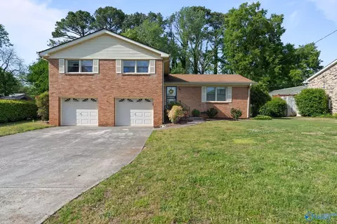 6410 Deramus Ave, Huntsville, AL 35806