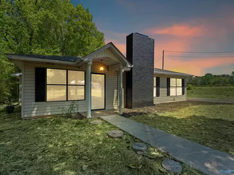 485 John L Gap Rd, Boaz, AL 35956