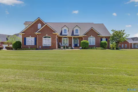 202 Marsh Ln, Oxford, AL 36203