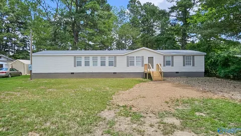 20082 Poff Ln, Athens, AL 35614