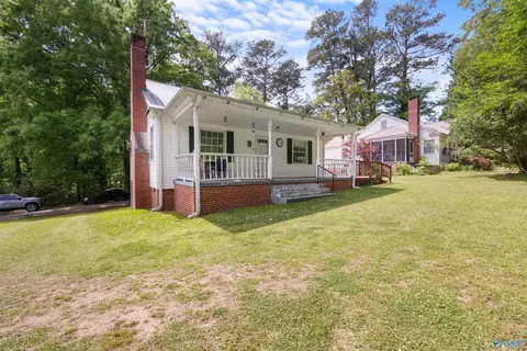 3 Edgemont Dr, Gadsden, AL 35904