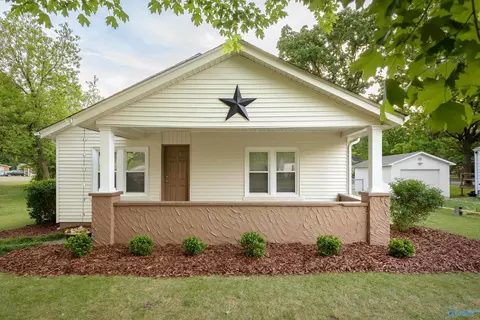 1413 Sherrod Ave, Florence, AL 35630