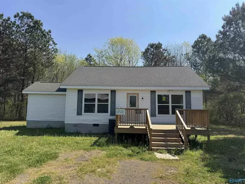 4545 Lawrence St, Cedar Bluff, AL 35959