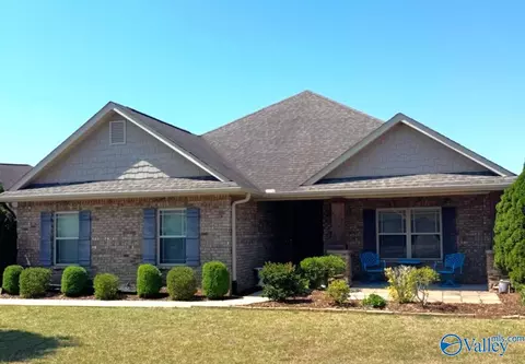 20 Cypress Grove Ln, Huntsville, AL 35824