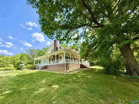 4998 County Road 196, Danville, AL 35619