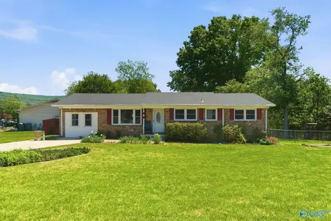 1000 Heard Dr, Huntsville, AL 35803