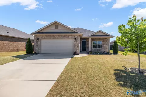 16168 Glenncrest Ln, Harvest, AL 35749