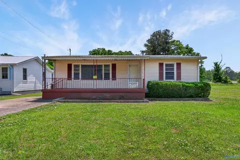 1021 Springfield Ave, Gadsden, AL 35903