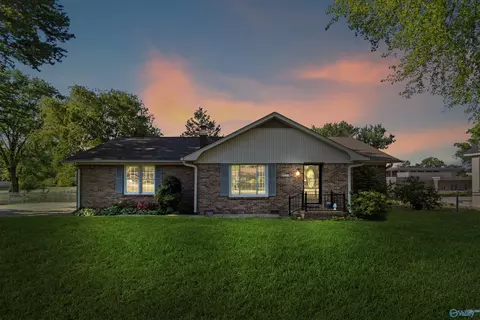 1210 Blevins Gap Rd, Huntsville, AL 35802