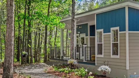 656 County Road 642, Mentone, AL 35984