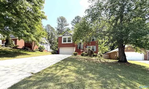 110 Sunset Rdg, Madison, AL 35758