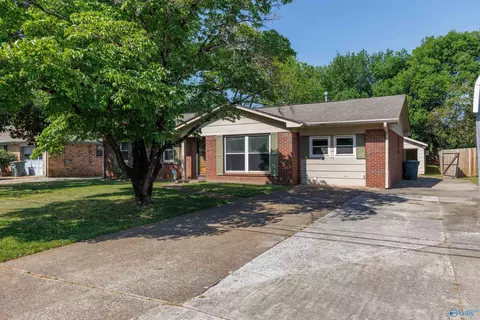 3420 Grassfort Dr, Huntsville, AL 35805