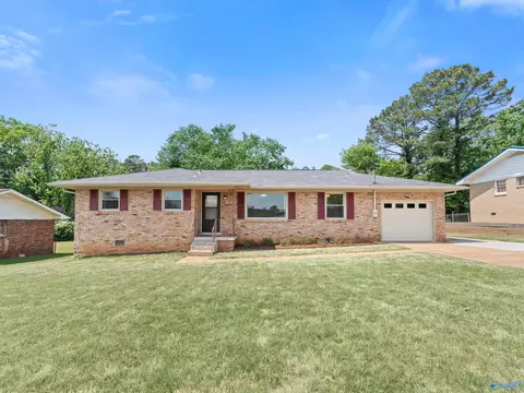 2507 Barney Ter, Huntsville, AL 35810