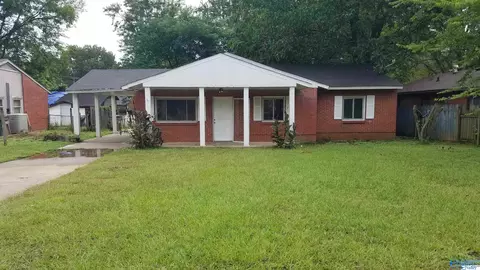 1004 8th Ave, Decatur, AL 35601