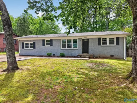 4805 Doyce Ln, Huntsville, AL 35810