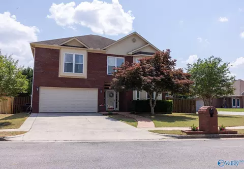 105 Lancaster Ct, Huntsville, AL 35824