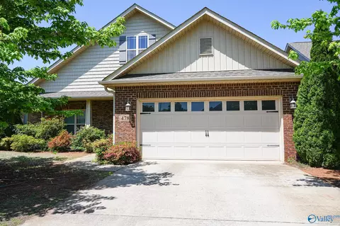 478 E Mossyleaf Dr, Huntsville, AL 35824