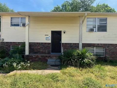 2822 Hilltop Ter, Huntsville, AL 35810