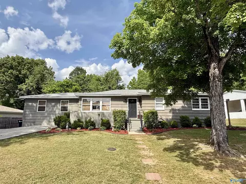 205 Manor St, Gadsden, AL 35901