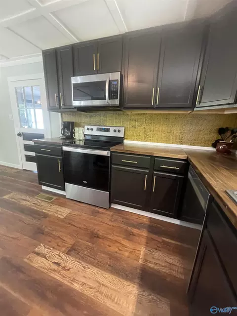 Kitchen - 60 Maple St, Cherokee, AL 35616 photo 3 of 4