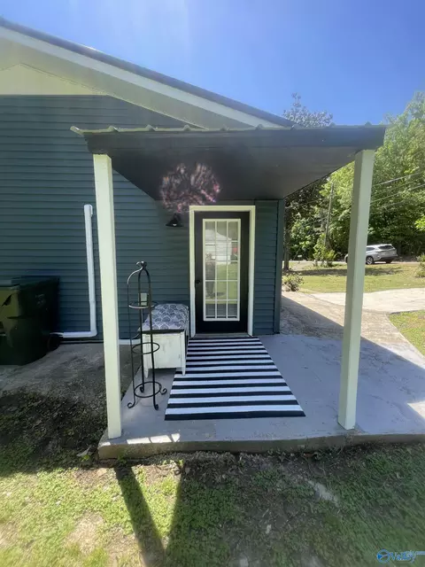 Exterior - 60 Maple St, Cherokee, AL 35616 photo 5 of 8